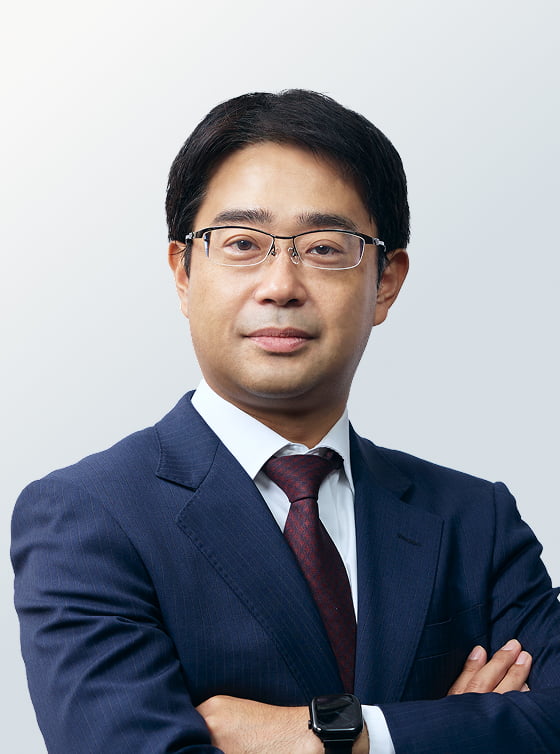 河井 稔夫