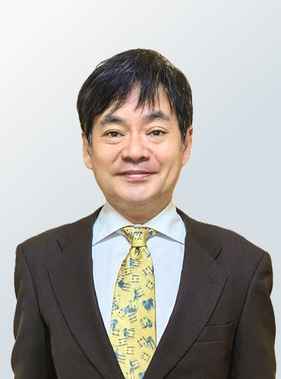 明石 昌也